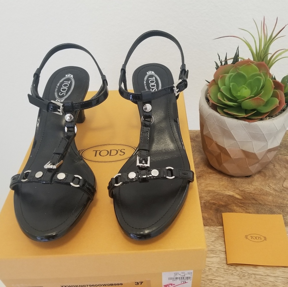 Tod's - Black Patent T-Strap Heels / Size: 7B